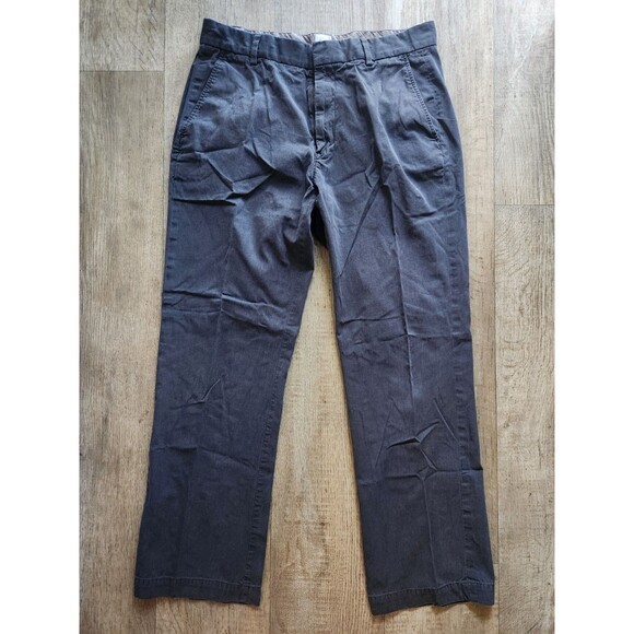 GAP Khaki Chinos Mens 34x32 Twill Textured Black Straight Fit Flat Front Pants - Picture 1 of 6